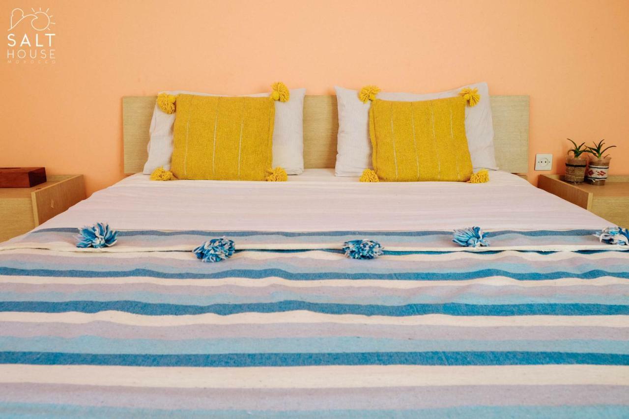 Bed and Breakfast Salt House Morocco - Surf & Yoga Camp Tamraght Zewnętrze zdjęcie